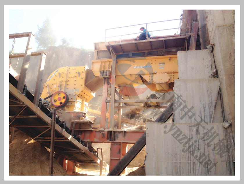 云南昆明日產(chǎn)3000噸二合一反擊破制石英砂現(xiàn)場(chǎng)